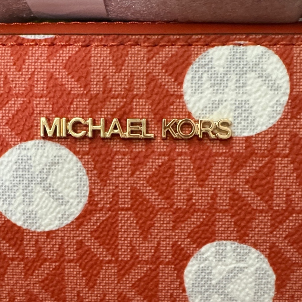 Michael Kors Orange/Red and White Dot Crossbody Bag NWT Jet Set - Picture 2 of 7